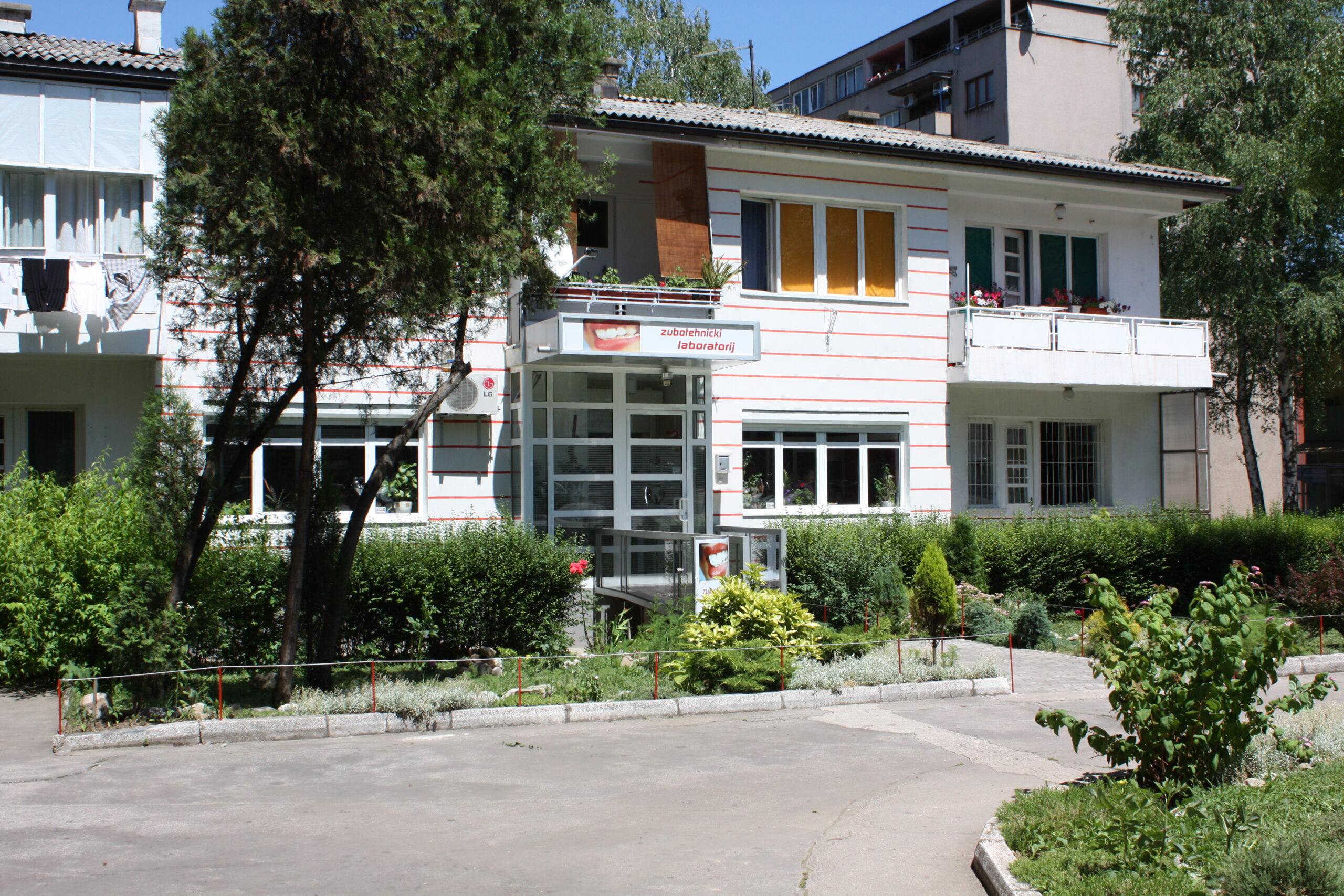 precizno. Stručno. Pouzdano.